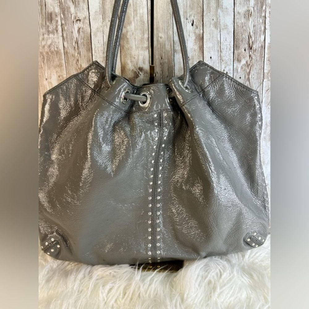 Michael Kors Large Drawstring Metallic Grey Pebbled Leather, Studded Tote EUC - Picture 3 of 10